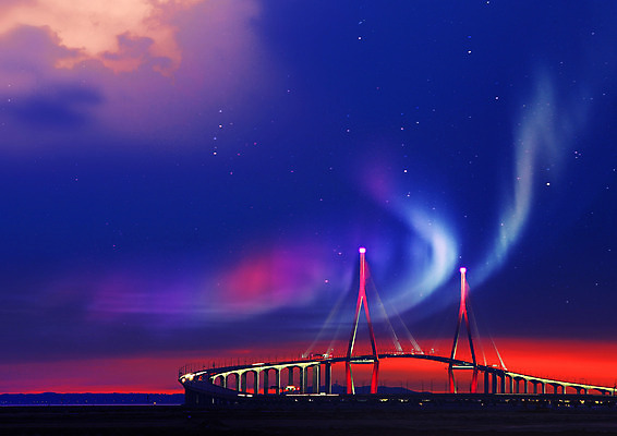 PSD 편집이미지 바다 백그라운드 야경 하늘 사람없음 그래픽 남색 오로라 가교 이미지편집 건축물 컬러 자연현상 야간 파일형식 풍경_경치