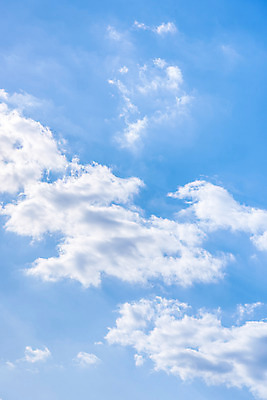 포토 JPG 주간 구름 하늘색 백그라운드 겨울 자연 하늘 풍경 사람없음 야외 햇빛 뭉게구름 국내포토 자연요소 계절 파란색 태양 생태계 파일형식 구름_자연