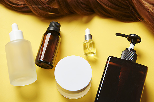 포토 JPG 스튜디오촬영 실내 관리 사람없음 하이앵글 머리카락 질병 오브젝트 헤어관리 노란배경 두피관리 영양제 탈모 플랫레이 헤어에센스 국내포토 뷰포인트 백그라운드 의학 내부 뷰티 약 노란색 머리 플랫 에센스 증상 파일형식