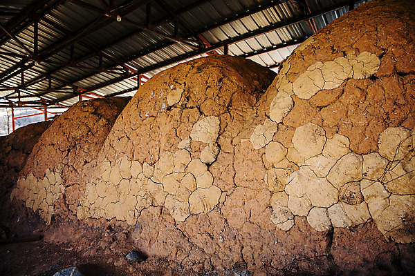 포토 JPG 주간 한국 풍경 사람없음 야외 관광지 도자기 충청남도 도자기공예 공주 충청도 국내여행 황토가마 국내포토 자연요소 아시아 여행 공예 파일형식 가마_도구