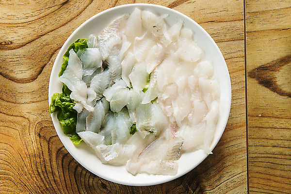 포토 JPG 바다 한국 실내 어류 사람없음 관광지 하이앵글 항구 식당 회 충청남도 충청도 국내여행 서해안 보령 도다리 무창포항 국내포토 아시아 음식 뷰포인트 여행 교통시설 내부 상점 수중동물 파일형식