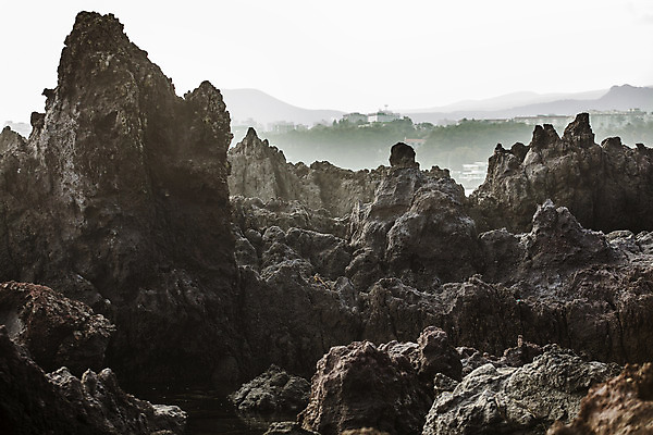 포토 JPG 주간 바다 한국 풍경 해변 사람없음 야외 관광지 제주도 암석 바위 국내여행 올레길 제주도여행 소천지 국내포토 자연요소 아시아 길 여행 돌_바위 파일형식