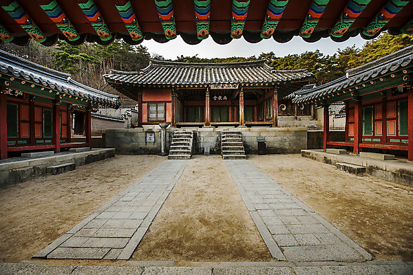 포토 JPG 주간 여행 한옥 풍경 사람없음 야외 관광지 문화재 경상북도 단청 국내여행 도산서원 안동 전교당 국내포토 자연요소 한국전통 고건축 경상도 서원 파일형식