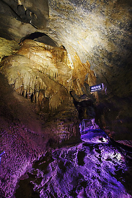 포토 JPG 주간 여행 한국 풍경 사람없음 야외 관광지 동굴 강원도 국내여행 영월 종유석 고씨동굴 태화산 국내포토 자연요소 아시아 산 파일형식