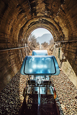 포토 JPG 주간 여행 한국 풍경 사람없음 야외 관광지 터널 원주 강원도 국내여행 레일바이크 국내포토 자연요소 아시아 길 바이크 파일형식