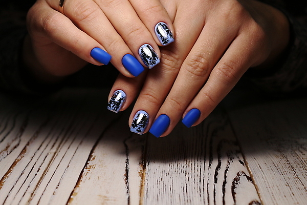 포토 JPG 해외이미지 손 손가락 근접촬영 신체부위 손톱관리 네일아트 손톱 해외202007 해외포토 뷰포인트 사람 뷰티 파일형식