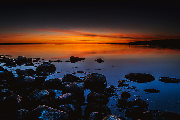 포토 JPG 해외이미지 구름 바다 여행 자연 휴가 파노라마 노르웨이 국립공원 풍경 해변 사람없음 야외 가로 물 파란색 햇빛 태양 반사 일출 일몰 놀람 새벽 바위 만 황금 저녁 돌무덤 스칸디나비아 수평선 해외202007 해외포토 자연요소 공원 감정 유럽 컬러 촬영기법 표정 노을 돌_바위 무덤 야간 생태계 파일형식