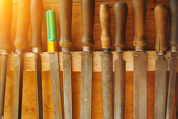 포토 JPG 해외이미지 전통 산업 벽 백그라운드 탁자 주택 손잡이 사람없음 목재 세트 갈색 금속 웹 장비 수확 골동품 흰색 기구 도구 공구 업무 거친 작업실 수리 널 거미줄 목수 오브젝트 부식 파일 복고 목공예 수목 옛날 조작 줄서기 철강 해외202007 해외포토 나무 직업 컬러 가구 농업 인터넷 재료 모션 재질 건물 작업 공예 파일형식