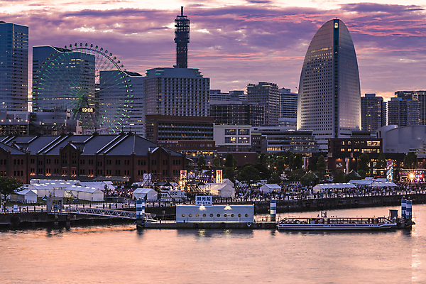 포토 JPG 해외이미지 주간 구름 공원 아시아 바다 여행 건축양식 하늘 휴가 사람 풍경 사람없음 야외 건물 물 여름 강 도시풍경 여행객 탑 항구 일본 고층빌딩 카페 도시 만 바퀴 야간 큼 해외202007 해외포토 자연요소 건축물 계절 공공시설 건축 나라 교통시설 빌딩 상점 크기 파일형식