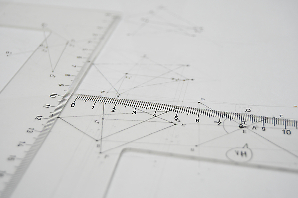 포토 JPG 해외이미지 식물 디자인 교육 산업 종이 과학 패턴 프레임 자 파노라마 사람없음 파란색 세트 연필 기계 과학기술 기구 공구 원형 계획 파편 나침반 스케치 묘사 측정 그림 문서 청사진 공학 제도 해외202007 해외포토 도형 컬러 컨셉 무늬 문구용품 학용품 기술 촬영기법 미술 필기구 도구 파일형식