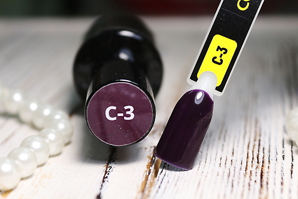 포토 JPG 해외이미지 사람없음 빨간색 세트 손톱관리 손톱 광택 팁 해외202007 해외포토 손 컬러 네일아트 파일형식