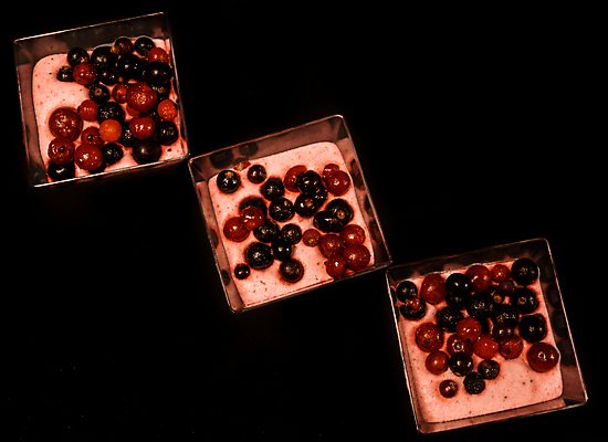 포토 JPG 해외이미지 접시 열매 커피 음식 단풍 과일 포도 아침 디저트 육류 3 요리 사람없음 빨간색 노란색 쌓기 케이크 초콜릿 검은색 식사 거품 신선 뜨거움 원형 황금 달콤 맛 아침식사 잼 가루 설탕 반죽 브런치 시럽 솜털 팬케이크 건포도 페스츄리 핸드메이드 맛있는 해외202007 해외포토 주간 도형 식물 식기 음료 빵 컬러 컨셉 잎 식재료 모션 소스_음식 건과일 파일형식