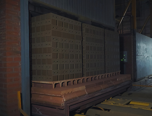 포토 JPG 해외이미지 식물 남자 산업 벽 유니폼 건축양식 공장 교통시설 벽지 표면 벽돌 주택 돌담 사람없음 내부 건물 빨간색 검은색 방 수확 바위 도시 도자기 오븐 제조 소프트포커스 주식 천 굽기 준비 날것 시멘트 점토 고체 방법 옛날 프로젝트 해외202007 해외포토 건축물 옷 건축 컬러 교통 농업 공업 촬영기법 사람 금융 담장 가전제품 돌_바위 직물 구이 시설 파일형식