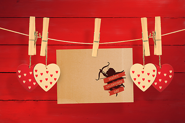 포토 JPG 해외이미지 밧줄 발렌타인데이 집게 사랑 사람없음 장식 하트 빨간배경 해외202007 해외포토 모양 감정 줄 백그라운드 데이이벤트 빨간색 파일형식