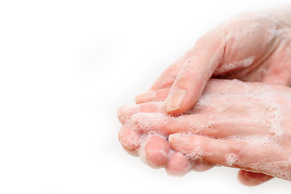 포토 JPG 해외이미지 손 신체 손가락 건강 손바닥 사람없음 물 청결 거품 젖음 욕실 흰색 위생 씻기 빨래 질병 피부 감염 비누 박테리아 돌봄 위생관리 전염병 살균 해외202007 해외포토 자연요소 컬러 가사 의학 모션 관리 신체부위 위생용품 파일형식