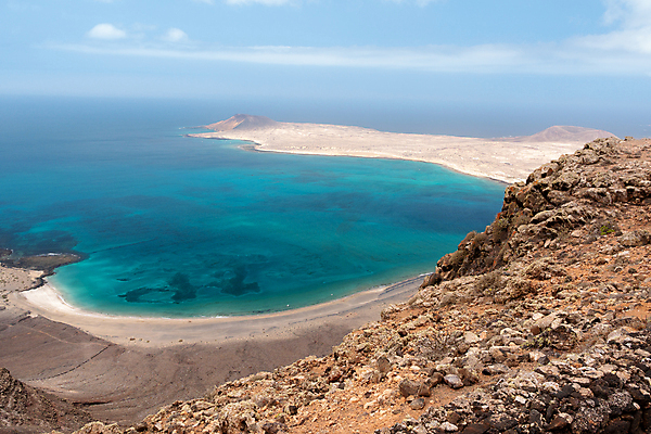 포토 JPG 해외이미지 공원 유럽 바다 섬 여행 자연 하늘 휴가 산 안테나 파노라마 풍경 사람없음 야외 물 여름 파란색 여행객 스페인 언덕 화산 대서양 발견 스페인어 절정 해외202007 해외포토 자연요소 계절 공공시설 나라 컬러 통신 촬영기법 사람 생태계 파일형식