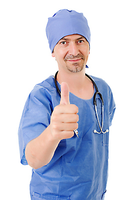 포토 JPG 해외이미지 주간 남자 유니폼 청진기 실내 건강 병원 한명 서기 사람 성인 앞모습 의료진 의사 최고 흰배경 성인남자한명만 해외202007 해외포토 자연요소 직업 1 옷 뷰포인트 백그라운드 의학 의료기기 모션 내부 흰색 남자한명만 성인남자만 파일형식