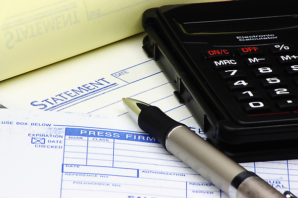 포토 JPG 해외이미지 돈 비즈니스 성공 사람없음 금융 경제 펜 세일 계산기 업무 계산 재산 수집 서비스 상업 이익 회계 계산서 계좌 예산 회계사 해외202007 해외포토 직업 컨셉 문구용품 필기구 장비 작업 파일형식