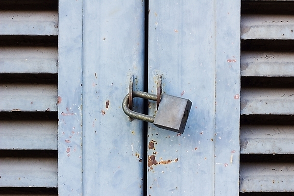 포토 JPG 해외이미지 디자인 백그라운드 컨셉 패턴 열쇠 출입구 손잡이 경비 안전 사람없음 목재 장식 문 금속 페인트 수확 골동품 닫기 보호 철 묘사 질감 복고 잠금 보안 대문 열쇠구멍 문고리 그런지 노크 놋쇠 옛날 철강 해외202007 해외포토 나무 무늬 농업 재료 모션 재질 파일형식