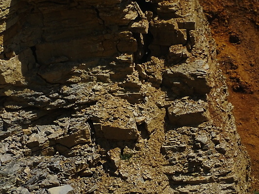 포토 JPG 해외이미지 식물 산업 지구 벤치 공장 교통시설 자연 독일 안전 풍경 경사 사람없음 빨간색 노란색 기계 장비 회색 바위 흰색 업무 주식 큼 땅 굴착기 천 버리기 발굴 날것 좁은 시멘트 먼지 짐차 무거움 땅바닥 땅파기 석회암 채석 해외202007 해외포토 유럽 컬러 교통 의자 공업 모션 자동차 바닥 금융 암석 돌_바위 직물 작업 중장비 무게 크기 시설 생태계 파일형식