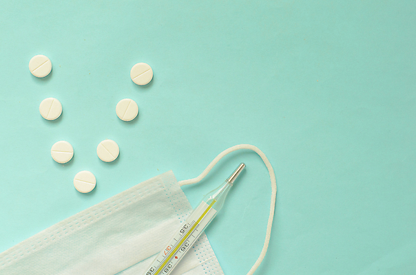 포토 JPG 해외이미지 모양 아이콘 백그라운드 컨셉 주택 건강 병원 사람없음 치료 장식 파란색 알약 약 페인트 의사 흰색 호흡기관 플랫 바이러스 보호 질병 위험 약국 사인 질감 예방 심플 감염 백신 전염병 터키석 스타일 해외202007 해외포토 컬러 의학 건물 의료진 장기_의학 보석 파일형식