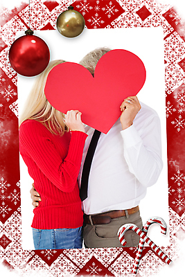 포토 JPG 해외이미지 백인 커플 여자 남자 행복 중년 50대 포옹 남편 프레임 발렌타인데이 사랑 들기 상반신 성인 두명 옆모습 30대 장식볼 하트 축하 잡기 아내 얼굴가리기 해외202007 해외포토 모양 서양인 감정 뷰포인트 컨셉 관계 안기 모션 데이이벤트 사람 장식 장년 가림 파일형식