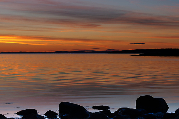 포토 JPG 해외이미지 구름 바다 여행 자연 휴가 파노라마 노르웨이 국립공원 풍경 해변 사람없음 야외 가로 물 파란색 햇빛 태양 반사 일출 일몰 놀람 새벽 바위 만 황금 저녁 돌무덤 스칸디나비아 수평선 해외202007 해외포토 자연요소 공원 감정 유럽 컬러 촬영기법 표정 노을 돌_바위 무덤 야간 생태계 파일형식