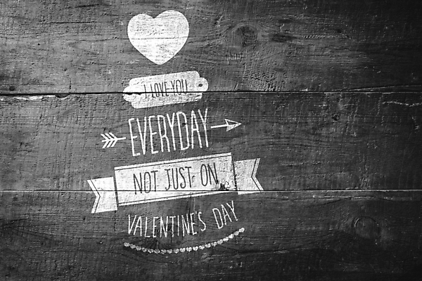 포토 JPG 해외이미지 회색배경 발렌타인데이 사랑 사람없음 하트 해외202007 해외포토 모양 감정 백그라운드 데이이벤트 회색 파일형식