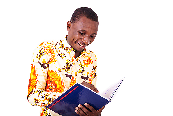 포토 JPG 해외이미지 라이프스타일 응시 옷 행복 종이 얼굴 비즈니스 관리 손잡이 한명 서기 사람 성인 내부 책 독서 펜 공책 기쁨 표현 기록 잡기 작업 비즈니스맨 읽기 사인 만족 문서 폴더 팔 서명 고립 심각 해외202007 해외포토 1 시선 남자 감정 컨셉 모션 문구용품 생활 신체부위 필기구 직장인 파일 파일형식