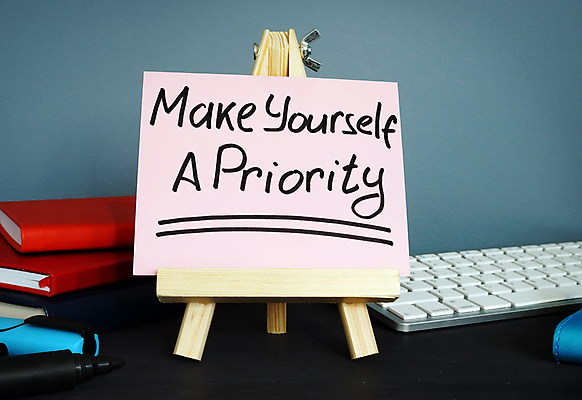 포토 JPG 해외이미지 라이프스타일 컨셉 성공 사람없음 파란색 성장 만들기 개발 셀프 업그레이드 조언 자극 해외202007 해외포토 컬러 모션 생활 파일형식