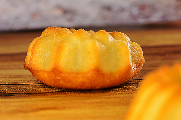 포토 JPG 해외이미지 전통 접시 음식 백그라운드 주방용품 휴가 디저트 건강 요리 사람없음 케이크 환경 식사 빵집 시골 축하 신선 원형 황금 달콤 맛 아침식사 시리얼 밀 굽기 장면 스펀지 내추럴 페스츄리 핸드메이드 맛있는 해외202007 해외포토 도형 식기 빵 생활용품 컨셉 곡류 상점 구이 파일형식