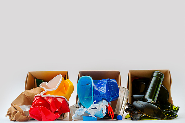 포토 JPG 해외이미지 종이 유리 사람없음 재활용 쓰레기통 오염 쓰레기 폐기물 플라스틱 처리 해외202007 해외포토 재질 친환경 파일형식