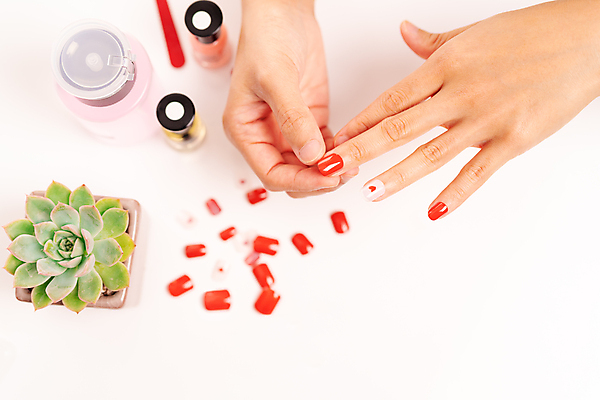 포토 JPG 해외이미지 템플릿 직업 접시 손 여자 장신구 손가락 표면 사람없음 치료 유행 상점 공구 붓 못 투명 우아함 확대 손톱관리 손톱 가루 서식 광택 주인 내추럴 프랑스어 순서 거짓 돌봄 인공 아크릴 해외202007 해외포토 문자 식기 컨셉 의학 모션 재질 사람 신체부위 도구 네일아트 파일형식