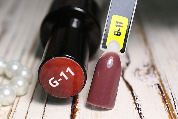 포토 JPG 해외이미지 사람없음 빨간색 세트 손톱관리 손톱 광택 팁 해외202007 해외포토 손 컬러 네일아트 파일형식