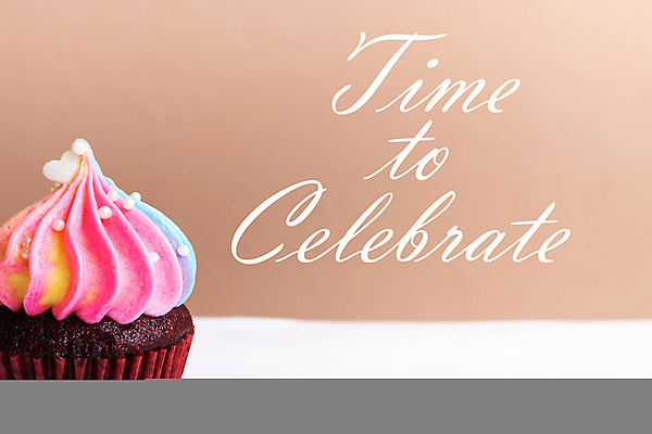 포토 JPG 해외이미지 모양 음식 분홍색 무지개 디저트 발렌타인데이 사람없음 장식 컬러풀 갈색 노란색 파티 과자 케이크 식당 초콜릿 보라색 빵집 흰색 하트 시골 축하 신선 생일 고급 달콤 컵케이크 굽기 먹기 크림 그림 머핀 아몬드 칼로리 버터 패티 페스츄리 해로움 핸드메이드 캐러멜 맛있는 해외202007 해외포토 자연요소 기념일 빵 컬러 컨셉 모션 데이이벤트 이벤트 상점 견과류 맛 구이 파일형식