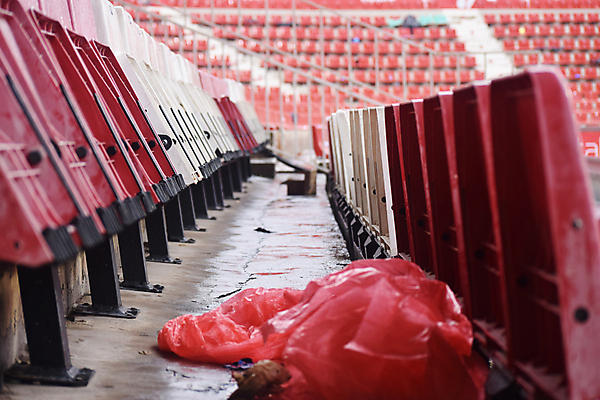 포토 JPG 해외이미지 스포츠 백그라운드 패턴 밭 벤치 의자 부분 이벤트 사람없음 건물 가로 파란색 숫자 축구 경쟁 경기장 공백 젖음 게임 부채 그룹 떨어짐 플라스틱 오브젝트 질감 일반 줄서기 해외202007 해외포토 문자 건축물 컬러 가구 컨셉 무늬 농업 스포츠시설 모션 재질 놀이 구기 파일형식