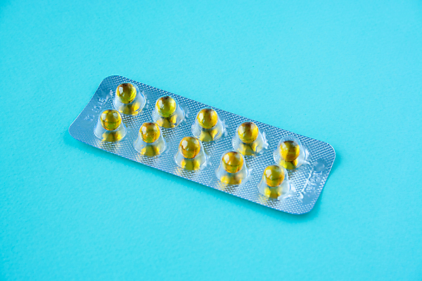 포토 JPG 해외이미지 사람없음 알약 약 은박지 패키지 해외202007 해외포토 의학 파일형식