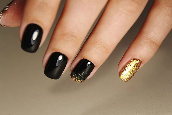 포토 JPG 해외이미지 손 근접촬영 신체부위 손톱관리 네일아트 손톱 해외202007 해외포토 뷰포인트 사람 뷰티 파일형식