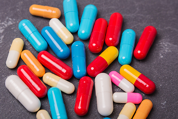 포토 JPG 해외이미지 사람없음 알약 약 해외202007 해외포토 의학 파일형식