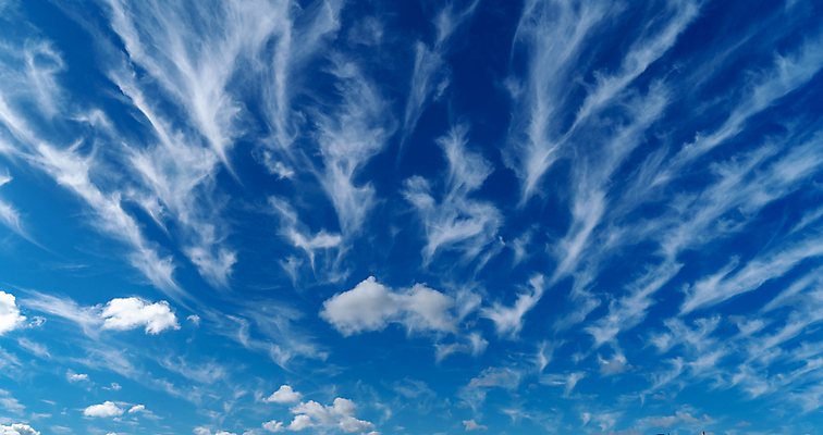 포토 JPG 해외이미지 구름 디자인 계절 백그라운드 패턴 자연 벽지 하늘 날씨 추상 파노라마 풍경 사람없음 야외 여름 파란색 빛 햇빛 우주 환경 맑음 봄 흰색 분위기 천국 흐림 내추럴 해외202007 해외포토 자연요소 컬러 컨셉 무늬 촬영기법 태양 생태계 파일형식