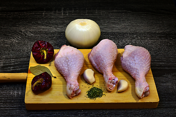 포토 JPG 해외이미지 전통 음식 다이어트 채소 재료 탁자 양파 건강 마늘 요리 사람없음 주방 식사 시골 신선 맛 먹기 향신료 유기농 매움 날것 영양 칼로리 내추럴 생식 영양분 핸드메이드 맛있는 해외202007 해외포토 웰빙 가구 컨셉 모션 향미료 파일형식