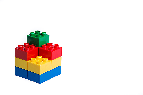 포토 JPG 해외이미지 모양 디자인 교육 어린이 백그라운드 컨셉 패턴 놀이 벽돌 사람없음 건물 가로 빨간색 초록색 파란색 상자 컬러풀 장난감 노란색 쌓기 블록 유치원 게임 흰색 그룹 연결 플라스틱 큐브 오브젝트 기하학 레고 흙더미 개발 고립 멀티 엘리먼트 해외202007 해외포토 건축물 컬러 무늬 모션 재질 사람 흙 파일형식 더미