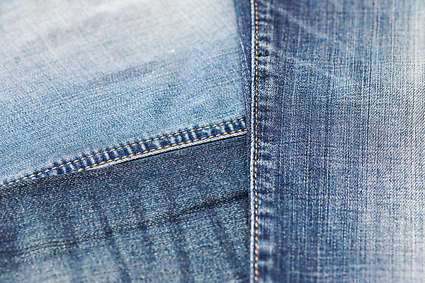 포토 JPG 해외이미지 전통 디자인 배너 옷 종이 백그라운드 패턴 바지 표면 추상 프레임 사람없음 장식 파란색 유행 수확 직물 도시 면 거친 바느질 남색 천 묘사 질감 땀 캔버스 그런지 서쪽 옛날 스타일 해외202007 해외포토 컬러 무늬 농업 하의 방향 파일형식