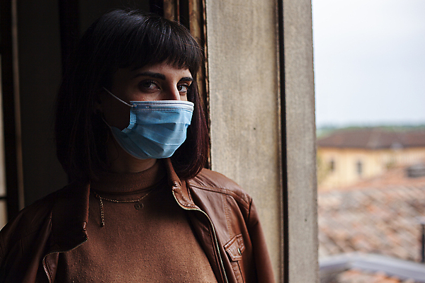 포토 JPG 해외이미지 백인 여자 어린이 건강 마스크 한명 안전 사람 건강관리 고통 의사 흰색 바이러스 질병 위험 예방 인플루엔자 전염병 여자한명만 코로나바이러스 포스트코로나 해외202007 델타변이바이러스 해외포토 서양인 1 감정 컬러 컨셉 의학 관리 의료진 사회이슈 여자만 파일형식