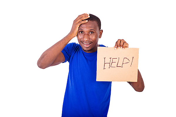 포토 JPG 해외이미지 접시 손 남자 티셔츠 생각 손가락 한명 서기 사람 성인 파란색 잡기 메시지 사인 흰배경 보여주기 일반 판지 고립 이마 헬프 해외202007 해외포토 1 식기 컬러 백그라운드 셔츠 모션 신체부위 흰색 도움 파일형식