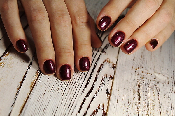 포토 JPG 해외이미지 손 여자 근접촬영 신체부위 손톱관리 네일아트 손톱 해외202007 해외포토 뷰포인트 사람 뷰티 파일형식