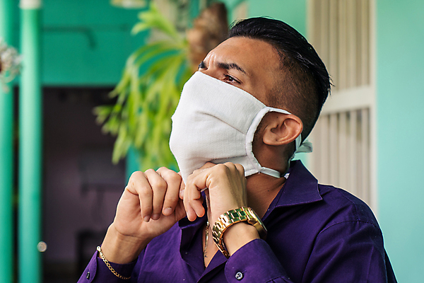 포토 JPG 해외이미지 남자 아시아 건강 마스크 한명 안전 사람 야외 고통 바이러스 질병 예방 위생관리 인플루엔자 전염병 남자한명만 코로나바이러스 포스트코로나 해외202007 델타변이바이러스 해외포토 1 감정 나라 의학 관리 사회이슈 남자만 파일형식