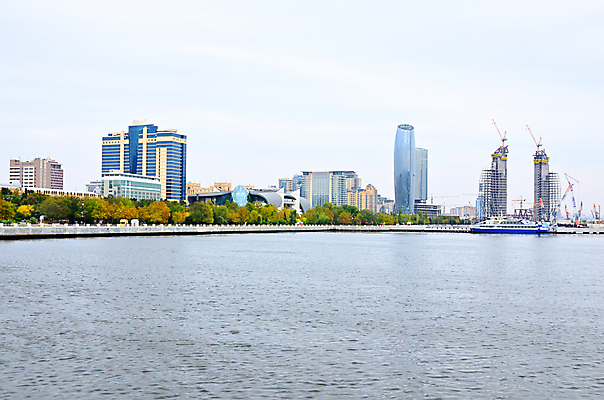 포토 JPG 해외이미지 나무 공원 문화 스포츠 바다 여행 불 바람 친절 산 주택 파노라마 미소 사람 해변 사람없음 건물 빛 쇼핑 여행객 항구 맑음 기쁨 가을 도시 바퀴 보트 센터 승차 기중기 무역 동쪽 개발 서쪽 아제르바이잔 해외202007 해외포토 자연요소 식물 건축물 계절 공공시설 감정 나라 산업 배_교통 교통시설 모션 날씨 촬영기법 표정 중장비 방향 파일형식
