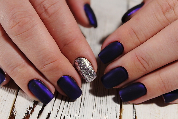 포토 JPG 해외이미지 손 여자 손가락 근접촬영 신체부위 손톱관리 네일아트 손톱 해외202007 해외포토 뷰포인트 사람 뷰티 파일형식