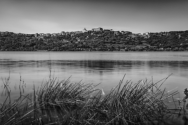 포토 JPG 해외이미지 나무 구름 디자인 외관 공원 유럽 기독교 종교 여행 밭 건축양식 하늘 휴가 미술 사람없음 야외 건물 초록색 파란색 컬러풀 성당 교회 맑음 이탈리아 도시 역사 로마 천연기념물 교황 바실리카 신앙심 해외202007 해외포토 자연요소 식물 건축물 공공시설 건축 나라 컬러 농업 종교건축 날씨 문화예술 파일형식